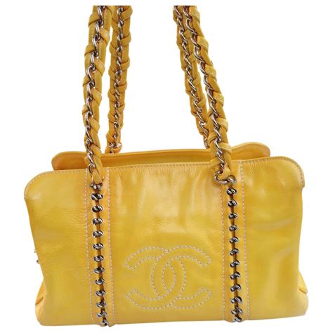 sac chanel jaune|chanel sacs.